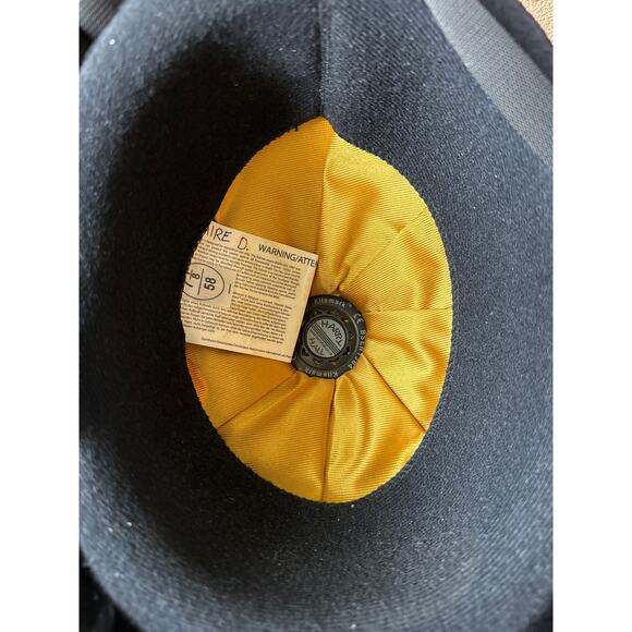 Harry Hall Riding Hat Helmet black velvet size 7 1/8 made in England - Picture 10 of 12